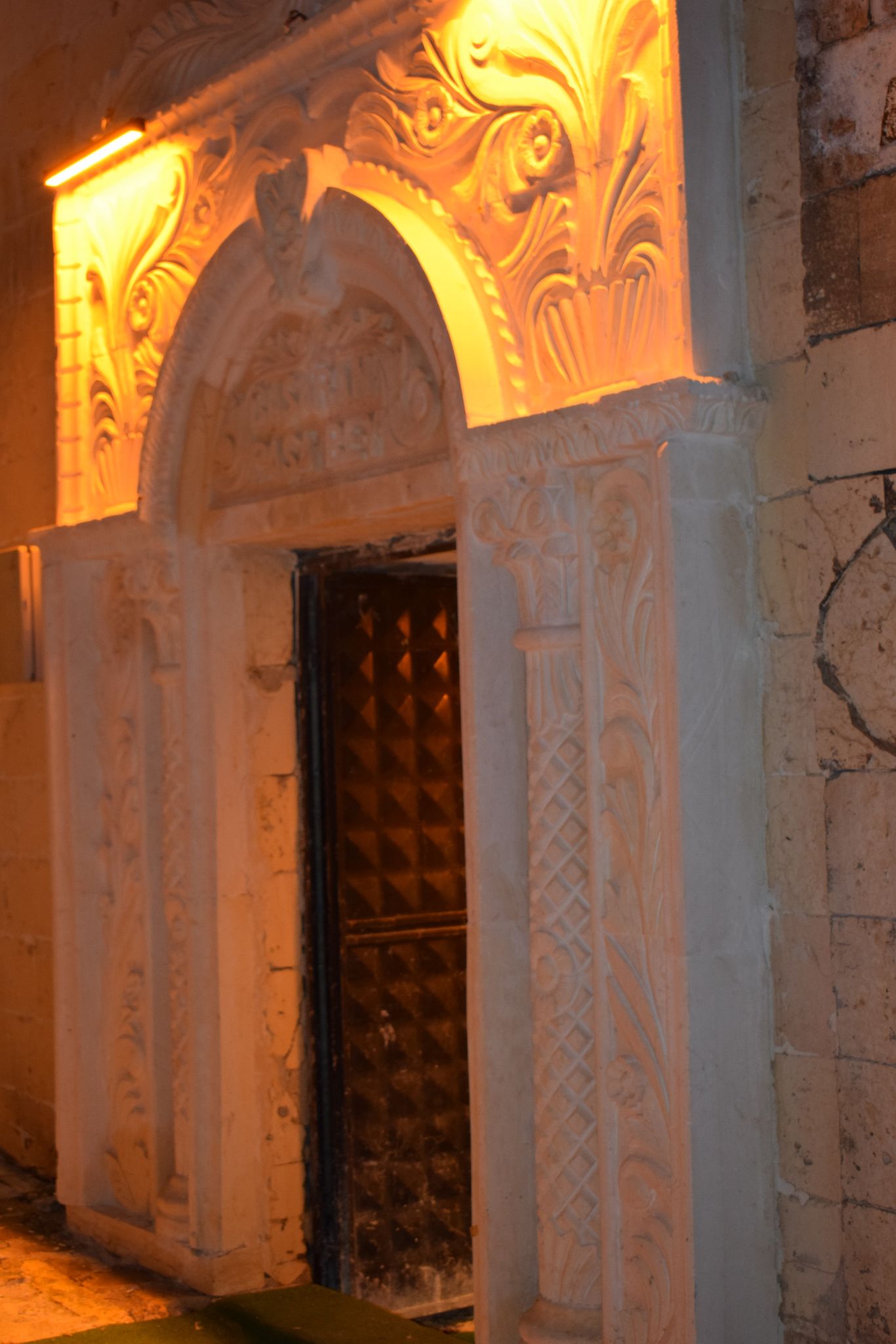 KONAĞIMIZDAN KARELER