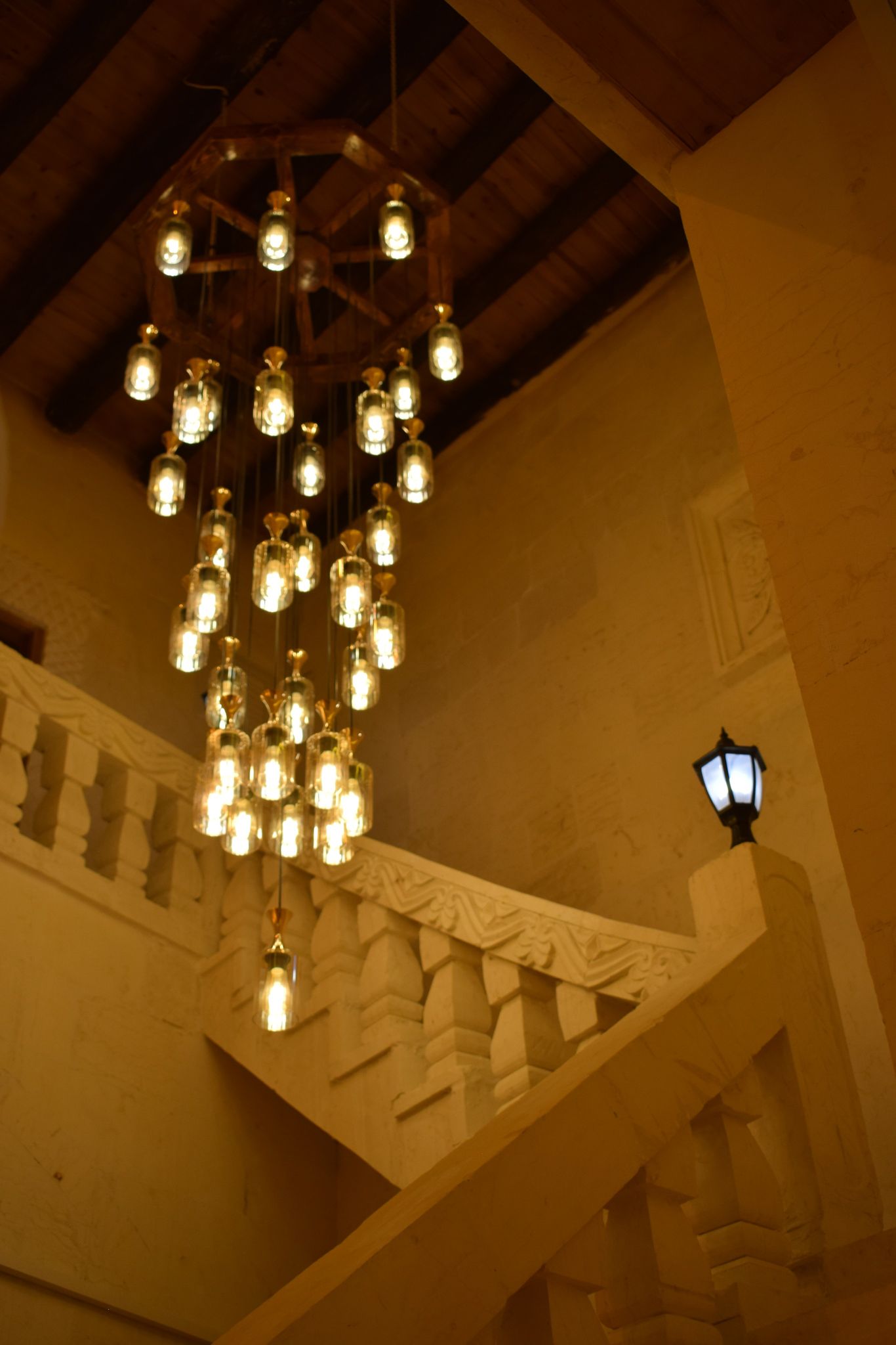 KONAĞIMIZDAN KARELER