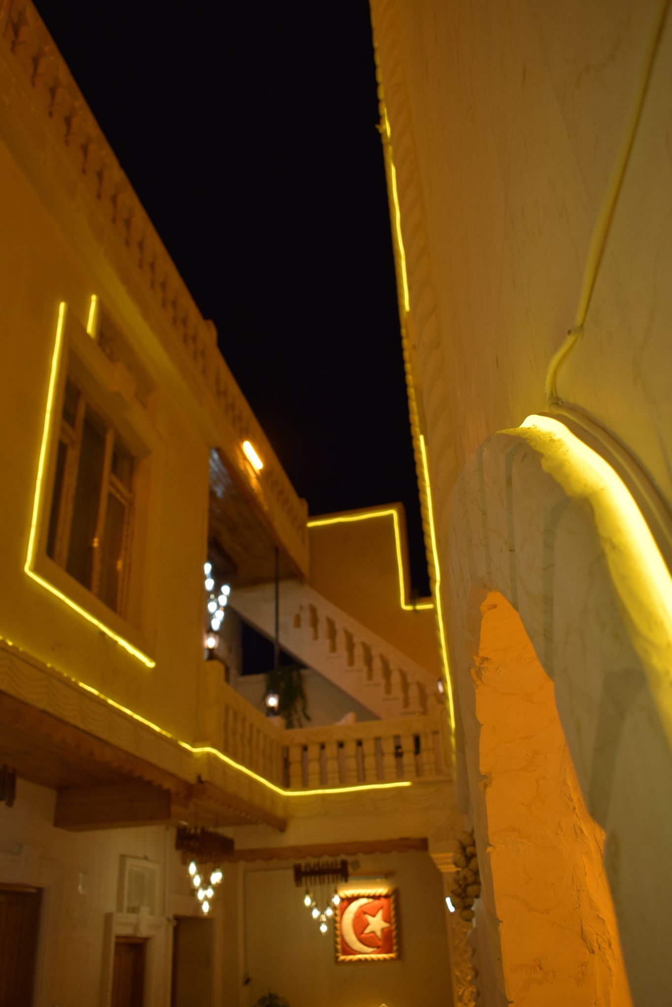 KONAĞIMIZDAN KARELER