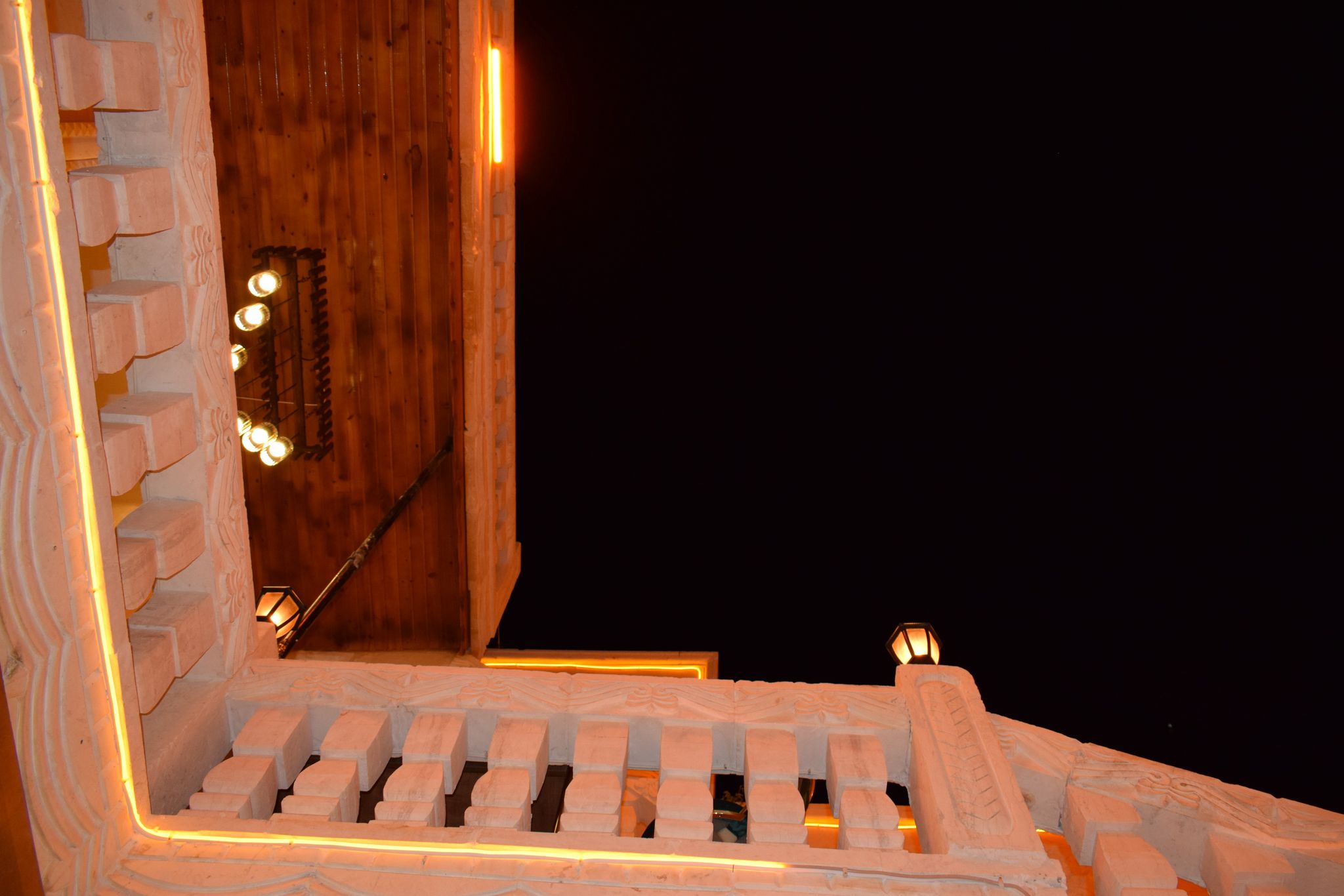 KONAĞIMIZDAN KARELER