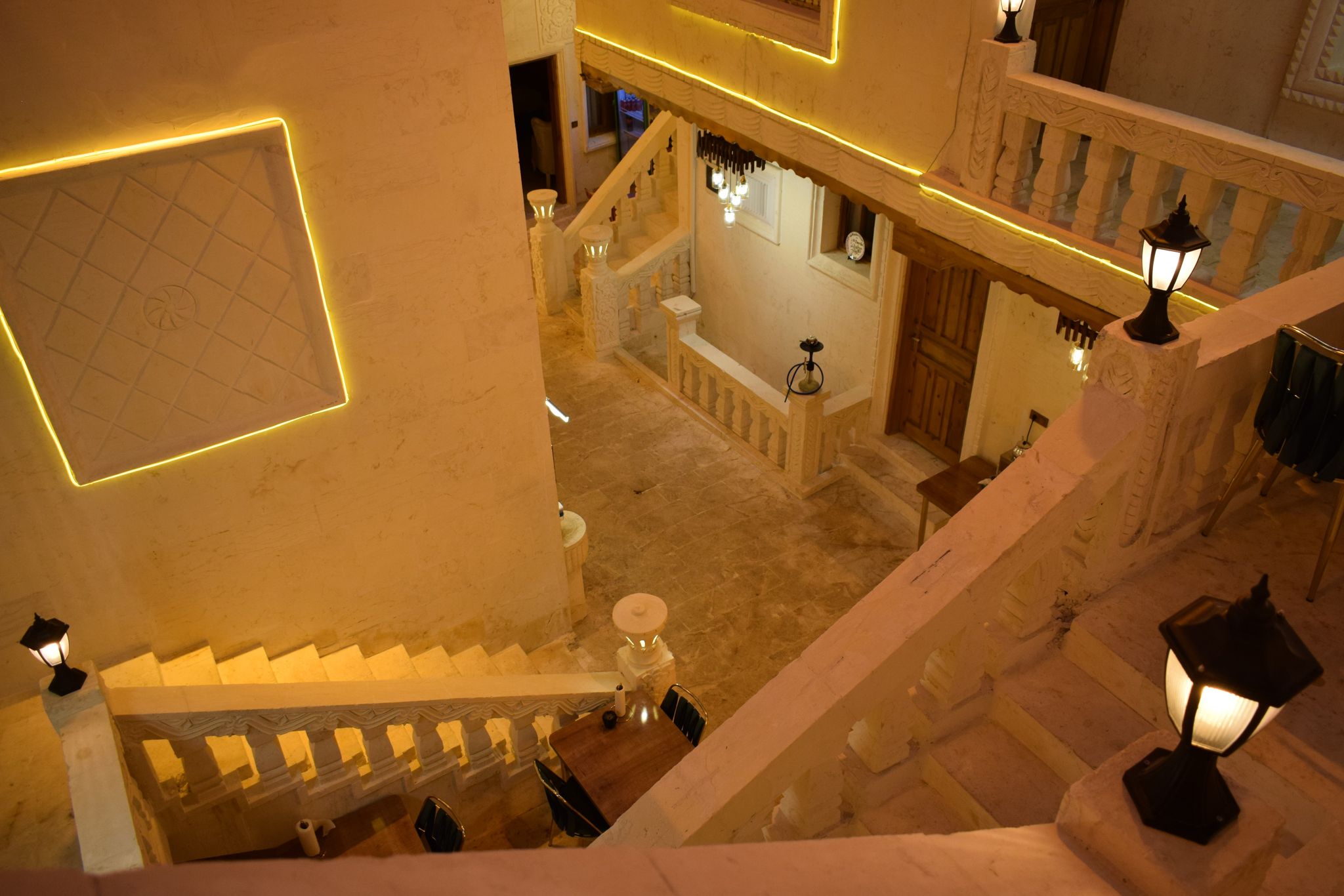 KONAĞIMIZDAN KARELER